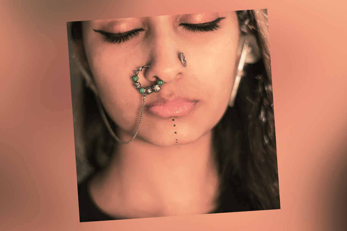 kapdu Cubic Zirconia Gold-plated Plated Alloy Nose Ring Price in India -  Buy kapdu Cubic Zirconia Gold-plated Plated Alloy Nose Ring Online at Best  Prices in India | Flipkart.com