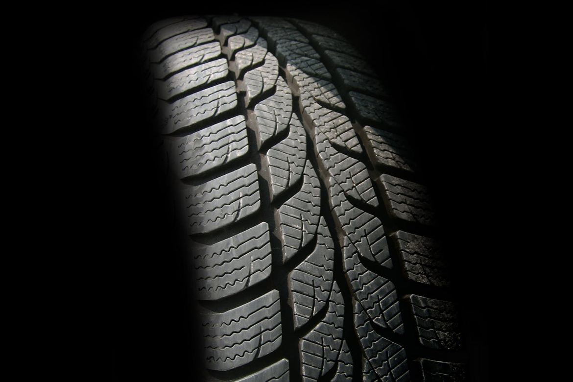 Anti-skid suspension tires 