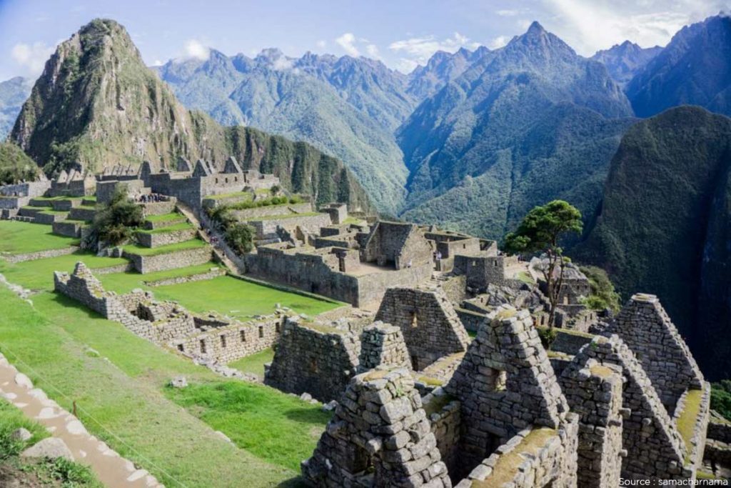 Machu-Picchu-ruins, -Peru 