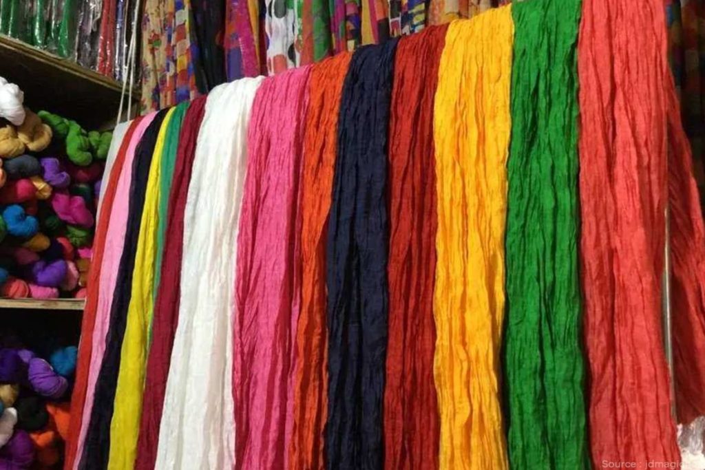DIY ideas to convert your saree into lehanga 