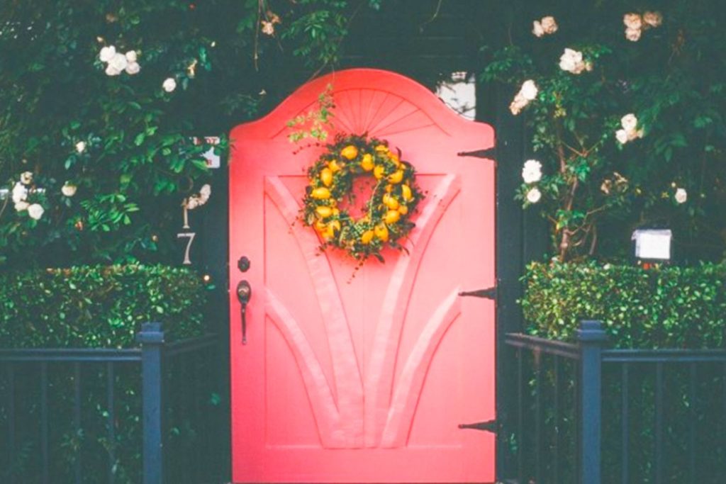 Decorate the main or entrance door,